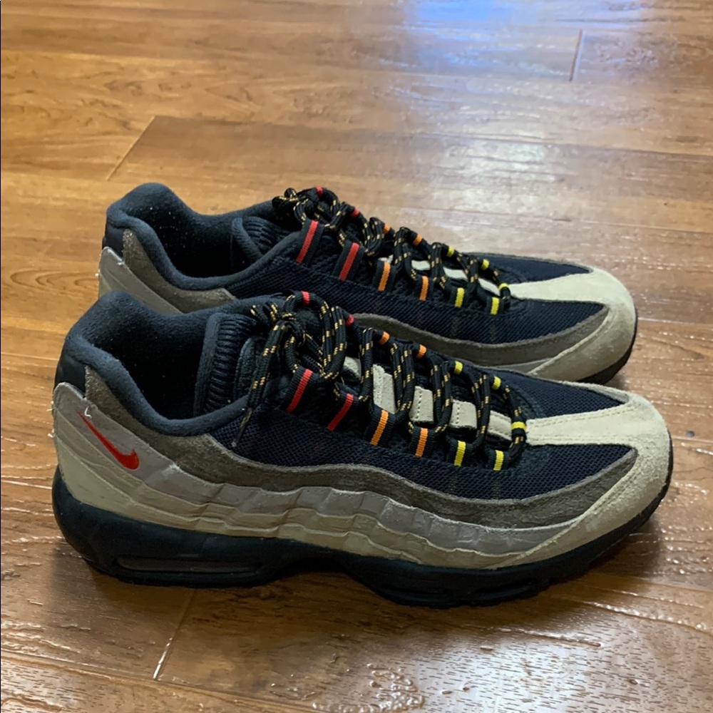 Nike Air Max 95 Off Noir Limestone “Topographic” Sneakers